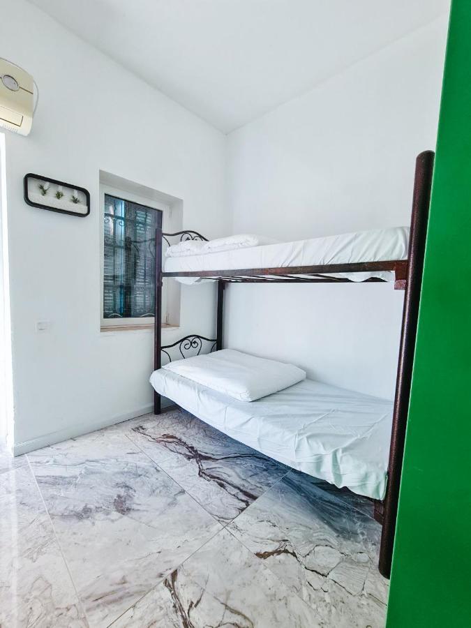 Jacob Hostel Jlm - Prime Location Kudüs Dış mekan fotoğraf